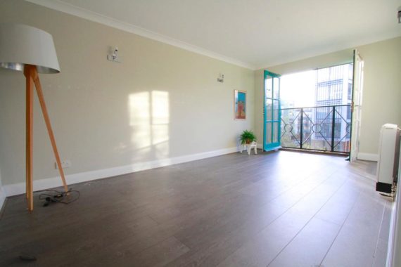 2 Bedroom Flat